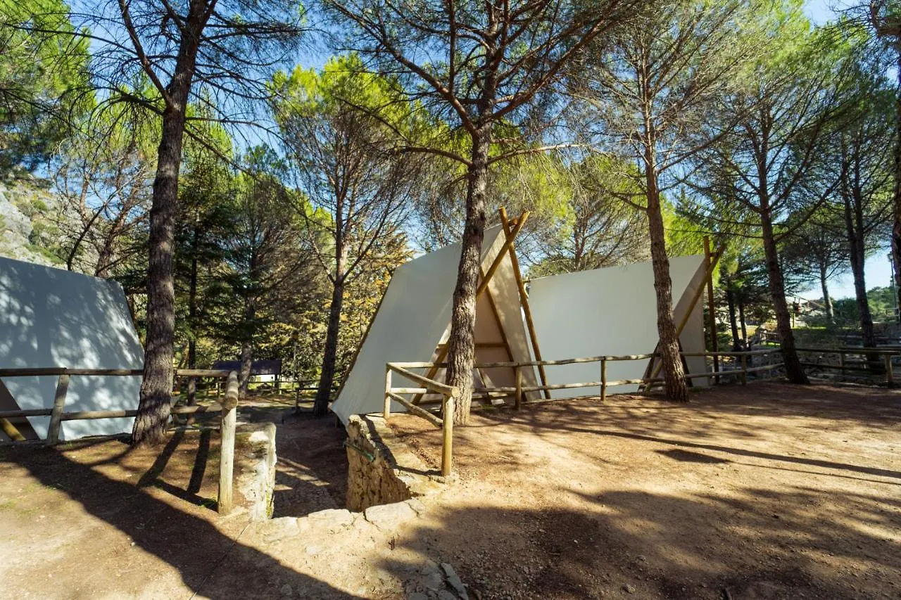 Kampaoh Grazalema Hotel Luxury tent