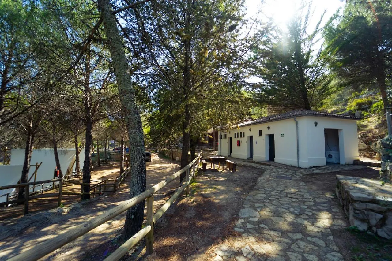 Luxury tent Kampaoh Grazalema Hotel Spain